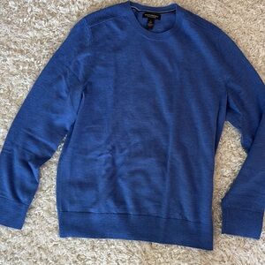 Banana Republic Extra Fine. Merino. Large extra fine wool.